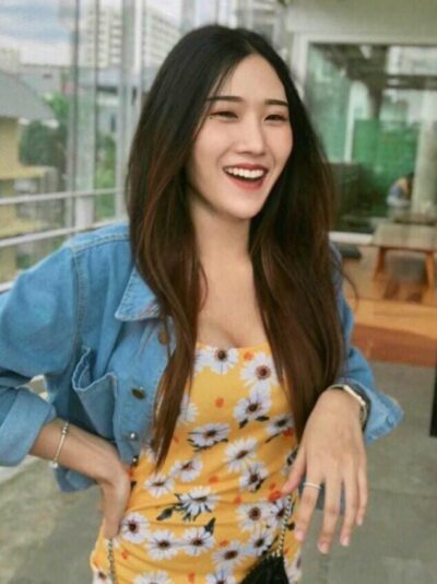 คอลเสียวอย่างเด็ด หน้าคมนมสวย