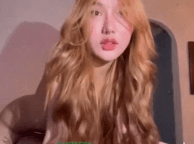 คลิปหลุด Onlyfans น้องบี กันยา kanyabunloed คลิปเต็มตั้งกล้องเย็ดกับแฟน สาวนมใหญ่หน้าสวยหุ่นเซ็กส์ เอาหีนาบหน้าแฟนให้เลีย แล้วจับผัวโม๊กควย ก่อนโดนแหกหีเย็ด แล้วขึ้นขย่มหัวควยมันส์ๆ ล่อจนน้ำแตกคาหีเลย