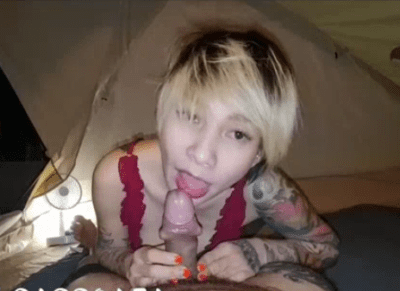 คลิปหลุดฟรี catdevilswing น้องเมย์ สาวสักลายคนดัง Onlyfans XXX กางเต็นท์เย็ดกันแบบเปิดประตูโชว์เสียวๆ กลางป่า เจอควยโมมาใหญ่ๆ มีของ จับดูดหัวควยแล้วขึ้นขย่มควยให้ครางเสียวเบาๆ